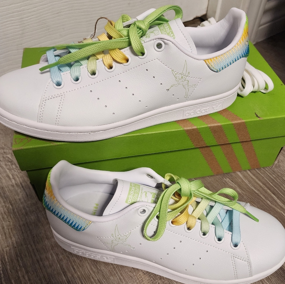Womens size 8 Stan Smith Tinkerbell Shoe